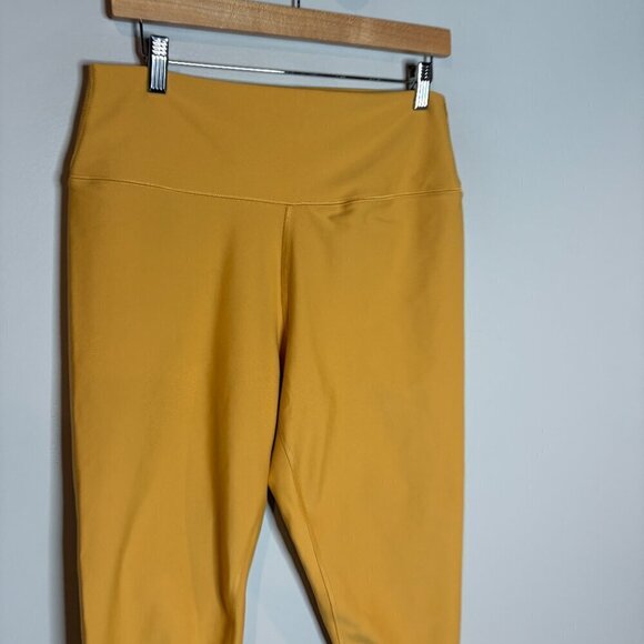 Abercrombie YPB sculptLUX 7/8-Length Curve Love Leggings - Picture 3 of 6